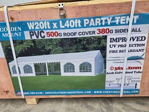 lot 6 image: Gold Mountain Party Tent 20 x 40