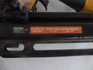 lot 4 image: Bostich Framing Nail Gun