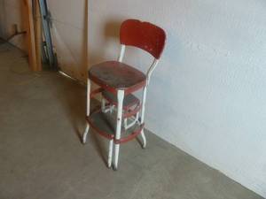 lot 11 image: Vintage Cosco Step StoolChair Red