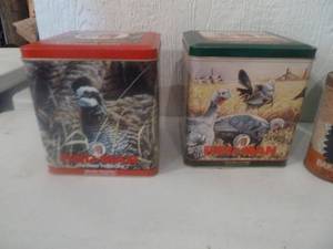 lot 38 image: Redman Smokeless Tabaco Tin Cans