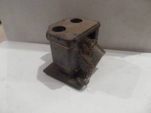 lot 76 image: Antique Movie Projector