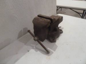 lot 97 image: Antique Vice