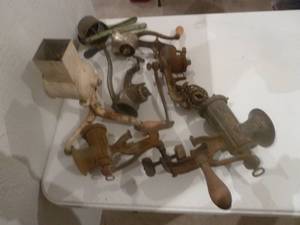 lot 106 image: Antique Hand Grinders