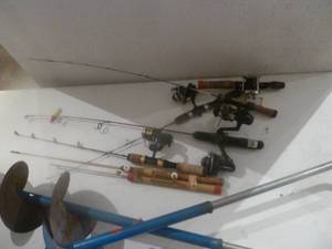 lot 129 image: Ice Augers & Ice Rods
