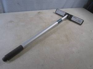 lot 27 image: (H-1) Anvil Telescopic Magnetic Pickup Tool