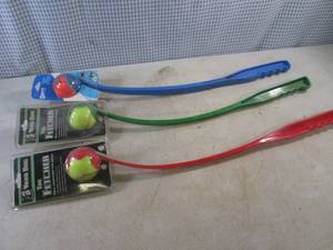 lot 28 image: (H-2) 3 New Ball Launchers for Dogs