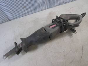 lot 65 image: (G-1) Craftsman Compact Reciprocating Saw - Works
