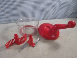 lot 310 image: (EC1) Tupperware Food ChopperMixer