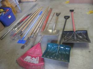 lot 268 image: (G-1) Assorted Yard and Garden Tools Etc