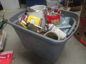 lot 76 image: (FS) Tote Full of Misc This and That and Maybe the Other