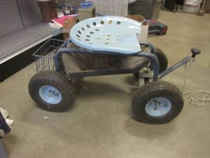 lot 88 image: (EW4) Rolling Garden Seat with Steering and Adjustable Height Swivel Seat