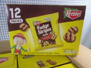 lot 382 image: (C-1) Case of 48 Pouches Keebler Fudge Stripes Minis Original Cookies 4 Boxes with 12 Pouches Each Past Date