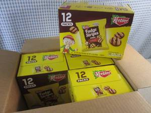 lot 383 image: (C-1) Case of 48 Pouches Keebler Fudge Stripes Minis Original Cookies 4 Boxes with 12 Pouches Each Past Date
