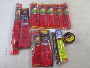 lot 461 image: (EC2) 12 Jack Links Snack Past Date