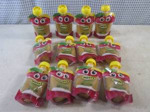 lot 475 image: (B-3) 12 Motts Apple Sauce Pouches Past Date