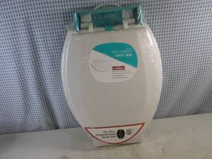 lot 7 image: (H-2) White Enameled Wood Elongated Toilet Seat