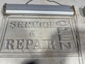 lot 41 image: Light Up Signs Service and Repair and Auto Repair
