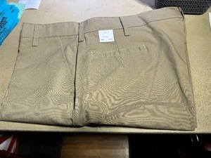 lot 95 image: New REDKAP Kahki Pants. Size 42 x 37