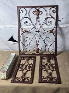 lot 49 image: Wall Hanging Candle Holders Decor