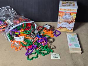 lot 74 image: Approx. 80 Cookie Cutters & Miracle Kitchen Plus