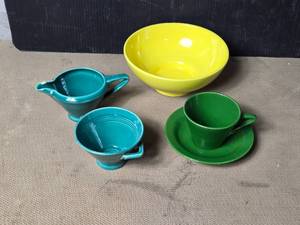 lot 98 image: Ceramic Cups, Saucer, Cream Server and Bowl