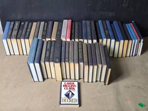 lot 121 image: Huge Lot of Hardback Books