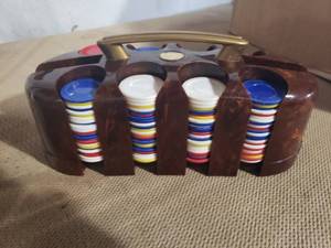 lot 120 image: Vintage Plastic Poker Chips and Caddy