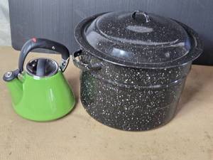 lot 71A image: Tea Kettle, Water Bath Canner