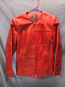 lot 105D image: Classiques Red Leather Womens Jacket Size Petite 8P