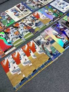 29 Vintage Marvin Harrison (Indianapolis Colts) Football Cards