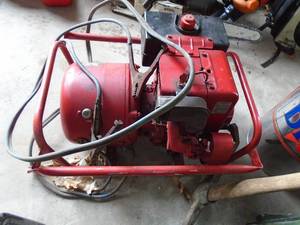 Tecumseh starting unitgenerator. Used condition. Tested & works. As shown.