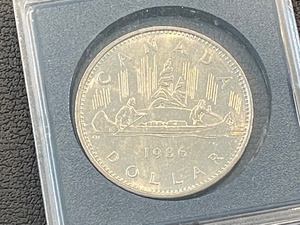 lot 48 image: 1986 Canada Dollar Coin