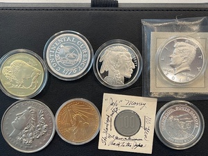 lot 97 image: .999 Fine Silver Coin and Replica Coins