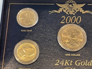 lot 98 image: 2000 24k Gold Plated Coin Set
