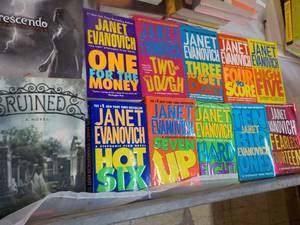 lot 12 image: Janet Evanovich Paperbacks and 2 more