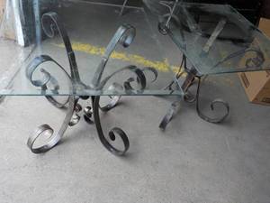lot 30 image: Set of 2 Glass Top End Tables with Metal Bases