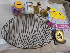 lot 80 image: Candle, Metal Dcor, Brass and more