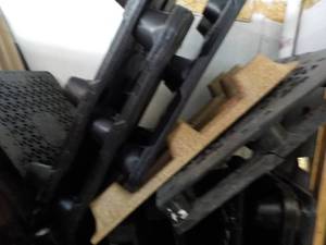 lot 226 image: 4 Plastic Pallets Your Choice...