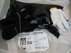 lot 245 image: One Moving Straps Kit...