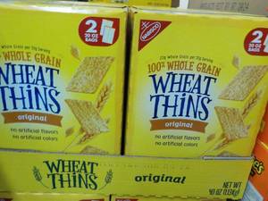 lot 271 image: 2 x 2 x 20 oz Bags Wheat Thins Original