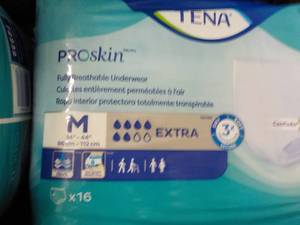 lot 303 image: Tena Proskin Breathable Underwear size M 4 x 16