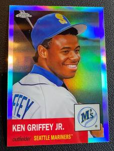 lot 117A image: Ken Griffey Jr. Refractor 2022 Topps Chrome #450 Baseball Card