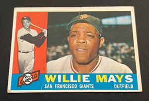 lot 5 image: 1960 Topps Willie Mays #200 Vintage Baseball Card