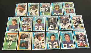 lot 70C image: Minnesota Vikings 1978 Topps Team Set - 16 Cards - Tarkenton, Yary, Tingelhoff, Rashad, Page, Marshall, Foreman, Eller and more