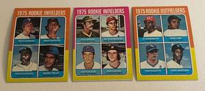 lot 65E image: 1975 Topps 3 RC Lot - #622 Fred Lynn, #623 Keith Hernandez, #617 Reggie Sanders Vintage Rookie Baseball Cards