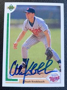 lot 54B image: Chuck Knoblauch Autograped 1991 Upper Deck #40 Minnesota Twins Signed Baseball Card