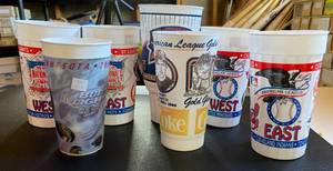 lot 71G image: Lot of 7 Minnesota Twins and MLB Souvenir Stadium Cups, Kirby Puckett, Baseball