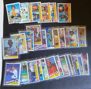lot 86B image: 32 Card Early 80s Baseball Star Card Lot - Mike Schmidt, Robin Yount, Pete Rose, Ozzie Smith, Reggie Jackson, Rollie Fingers, Paul Molitor, Ryne Sandberg, Eddie Murray, Don Mattingly (2nd Year), George Brett, Willie Stargell and More