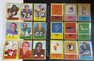 lot 23K image: 1967 Philadelphia Football 36 Card Lot with Stars - Vintage - Warfield, Lilly, Gabriel, Jones, Wood, Nitschke Jurgensen, and more