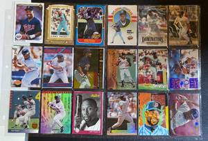 lot 65J image: Kirby Puckett 36 Card Lot - Minnesota Twins Baseball Cards